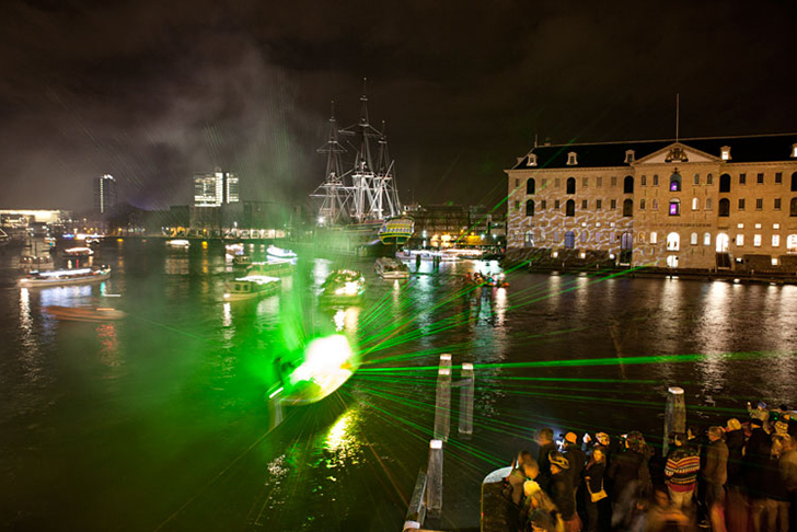 Jan-Buchel-Energy-Efficient-Amsterdam-Light-Festival-2012-7